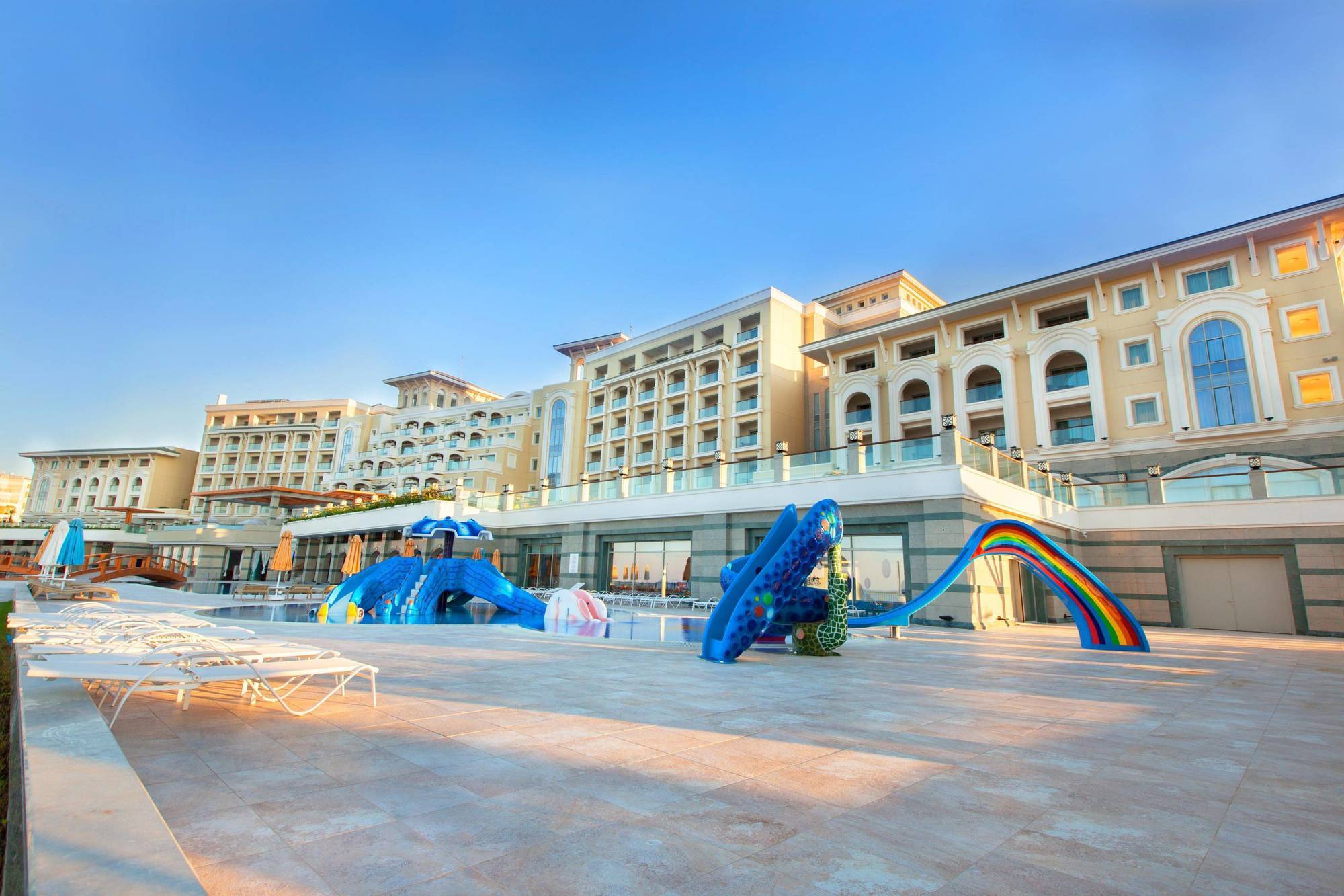 Merit Royal Hotel & Casino Karavas  Exterior foto