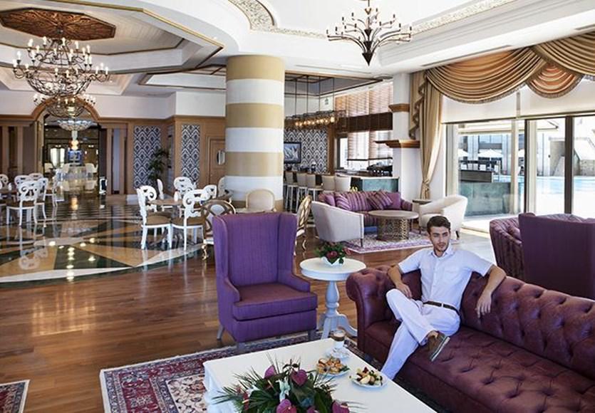 Merit Royal Hotel & Casino Karavas  Exterior foto