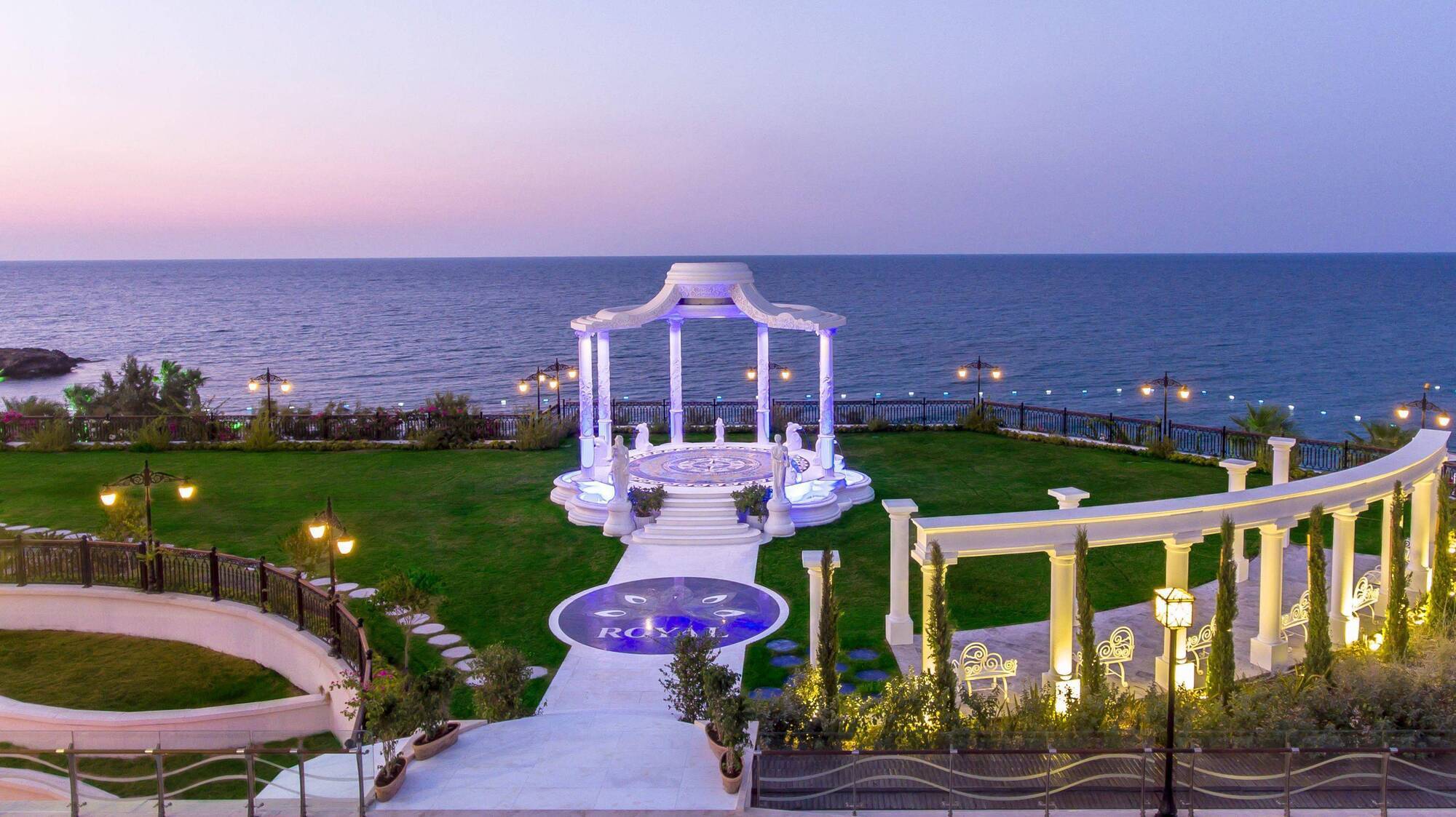Merit Royal Hotel & Casino Karavas  Exterior foto